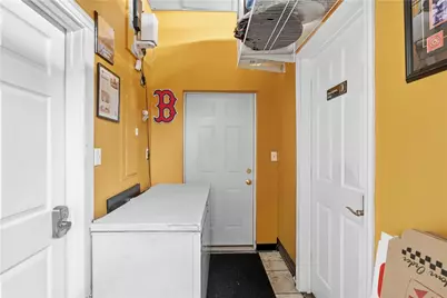 620 Killingly Street, Johnston, RI 02919 - Photo 6