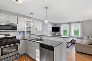 12 Park Ave, Narragansett, RI 02882 - Photo 12