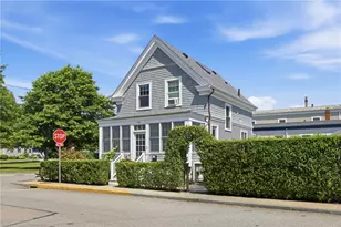 40 W Narragansett Ave, Newport, RI 02840 - Photo 2