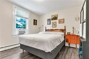 24 Pond Ave, Newport, RI 02840 - Photo 16