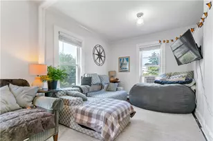 24 Pond Ave, Newport, RI 02840 - Photo 24