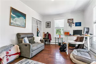 24 Pond Ave, Newport, RI 02840 - Photo 22