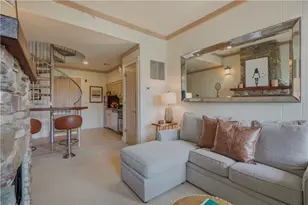 275 Depot Ave, Portsmouth, RI 02871 - Photo 12