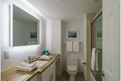38 Bay Street #W301, Westerly, RI 02891 - Photo 6