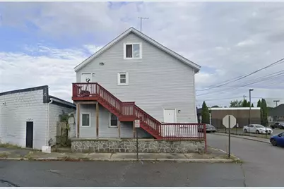 71 Roberts Street, West Warwick, RI 02893 - Photo 4