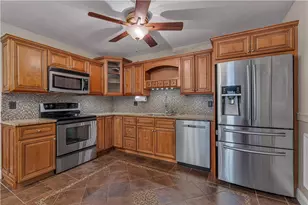 444 Woodward Rd, North Providence, RI 02904 - Photo 6
