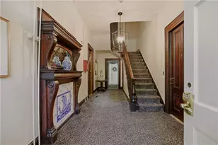 67 Perry St, Newport, RI 02840 - Photo 2
