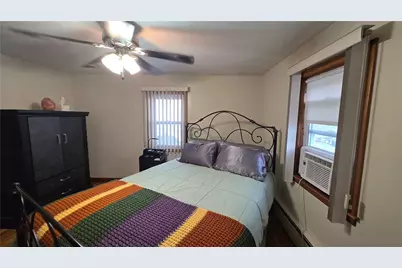 31 Funston Avenue, Providence, RI 02908 - Photo 8