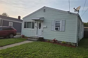 31 Funston Ave, Providence, RI 02908 - Photo 1