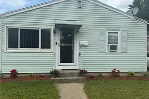 31 Funston Ave, Providence, RI 02908 - Photo 1