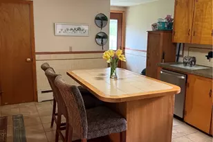 31 Funston Ave, Providence, RI 02908 - Photo 12