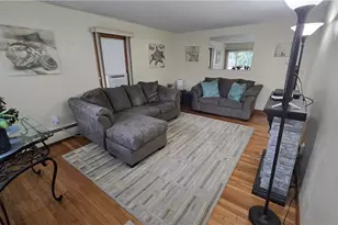 31 Funston Ave, Providence, RI 02908 - Photo 4