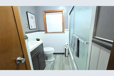 31 Funston Avenue, Providence, RI 02908 - Photo 12