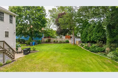 152 Concord Avenue, Cranston, RI 02910 - Photo 34