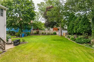 152 Concord Ave, Cranston, RI 02910 - Photo 34
