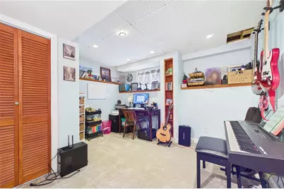 152 Concord Avenue, Cranston, RI 02910 - Photo 30