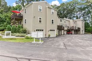 351 New London Ave, Warwick, RI 02886 - Photo 24
