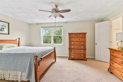 351 New London Avenue #105, Warwick, RI 02886 - Photo 18