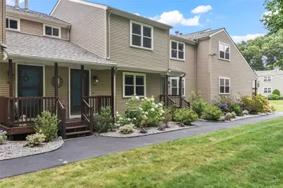 351 New London Avenue #105, Warwick, RI 02886 - Photo 1