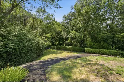 251 Madeleine Avenue, Woonsocket, RI 02895 - Photo 36