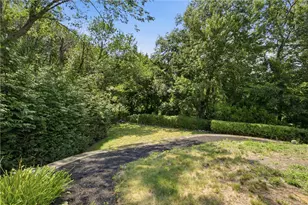 251 Madeleine Ave, Woonsocket, RI 02895 - Photo 36