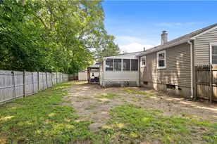 52 Brentwood Ave, Warwick, RI 02886 - Photo 30