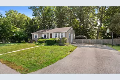 52 Brentwood Avenue, Warwick, RI 02886 - Photo 2
