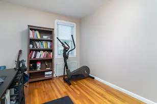 16 Sherwood St, Cranston, RI 02920 - Photo 6