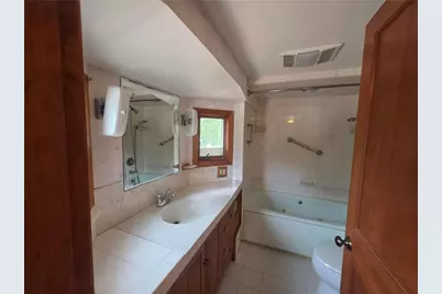 86 Sevilla Avenue, Warwick, RI 02889 - Photo 12