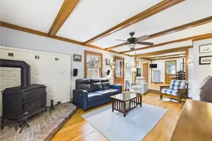 40 Oak Hill Rd, South Kingstown, RI 02879 - Photo 16