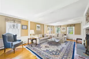 40 Oak Hill Rd, South Kingstown, RI 02879 - Photo 4