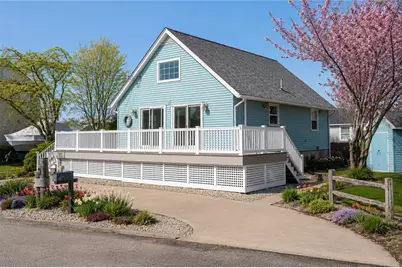 24 Redwood Drive, Narragansett, RI 02882 - Photo 2