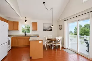 24 Redwood Dr, Narragansett, RI 02882 - Photo 8