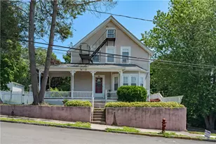 507 Summer St, Woonsocket, RI 02895 - Photo 4