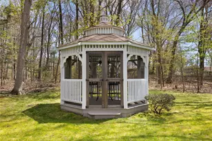 230 Kirby Ave, Warwick, RI 02889 - Photo 44