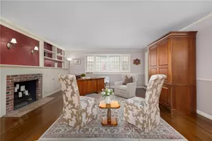 230 Kirby Ave, Warwick, RI 02889 - Photo 18