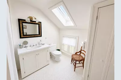 41 Calvert Place, Jamestown, RI 02835 - Photo 10