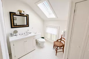 41 Calvert Pl, Jamestown, RI 02835 - Photo 10