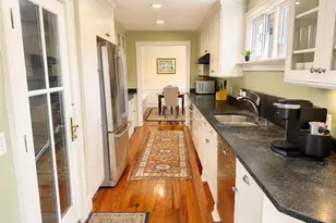 41 Calvert Pl, Jamestown, RI 02835 - Photo 6