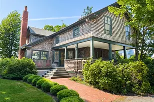 41 Calvert Pl, Jamestown, RI 02835 - Photo 1