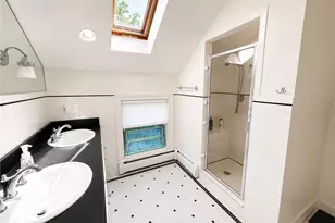 41 Calvert Pl, Jamestown, RI 02835 - Photo 16