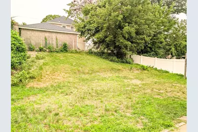 46 W Carpenter Street, Pawtucket, RI 02860 - Photo 10