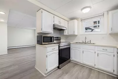 11 North Avenue #7, Providence, RI 02906 - Photo 4