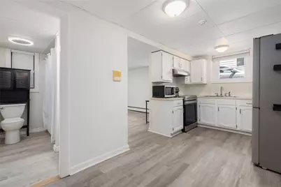 11 North Avenue #7, Providence, RI 02906 - Photo 6