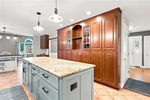 6 Cathedral Ct, Cumberland, RI 02864 - Photo 10