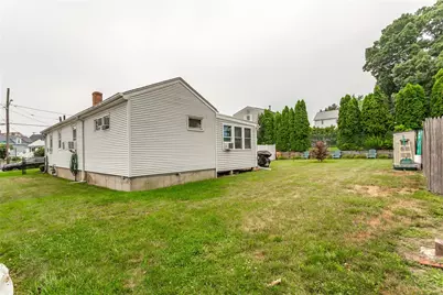 45 Oakdale Avenue, Pawtucket, RI 02860 - Photo 26