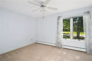 27 Tobin Ln, Bristol, RI 02809 - Photo 18
