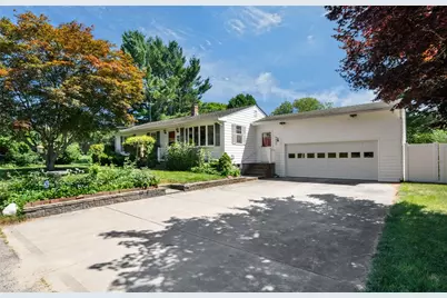 74 Daytona Avenue, Narragansett, RI 02882 - Photo 2