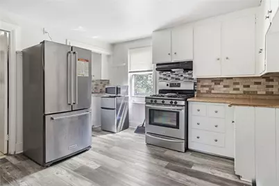 119 Chatham Street, Providence, RI 02904 - Photo 16