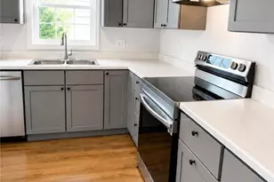 383 Friendship St, Providence, RI 02905 - Photo 4